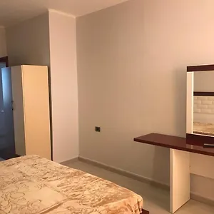 4* Couette-café Kompleksi Kenaqesia